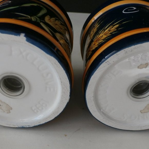 VINTAGE YOUNG’S SALT AND PEPPER SET CERAMIC CORN WHEAT 1999 EXCLUSIVE - Picture 4 of 6